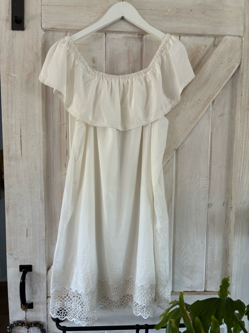 Xhilaration Off-Shoulder White Peasant Dress